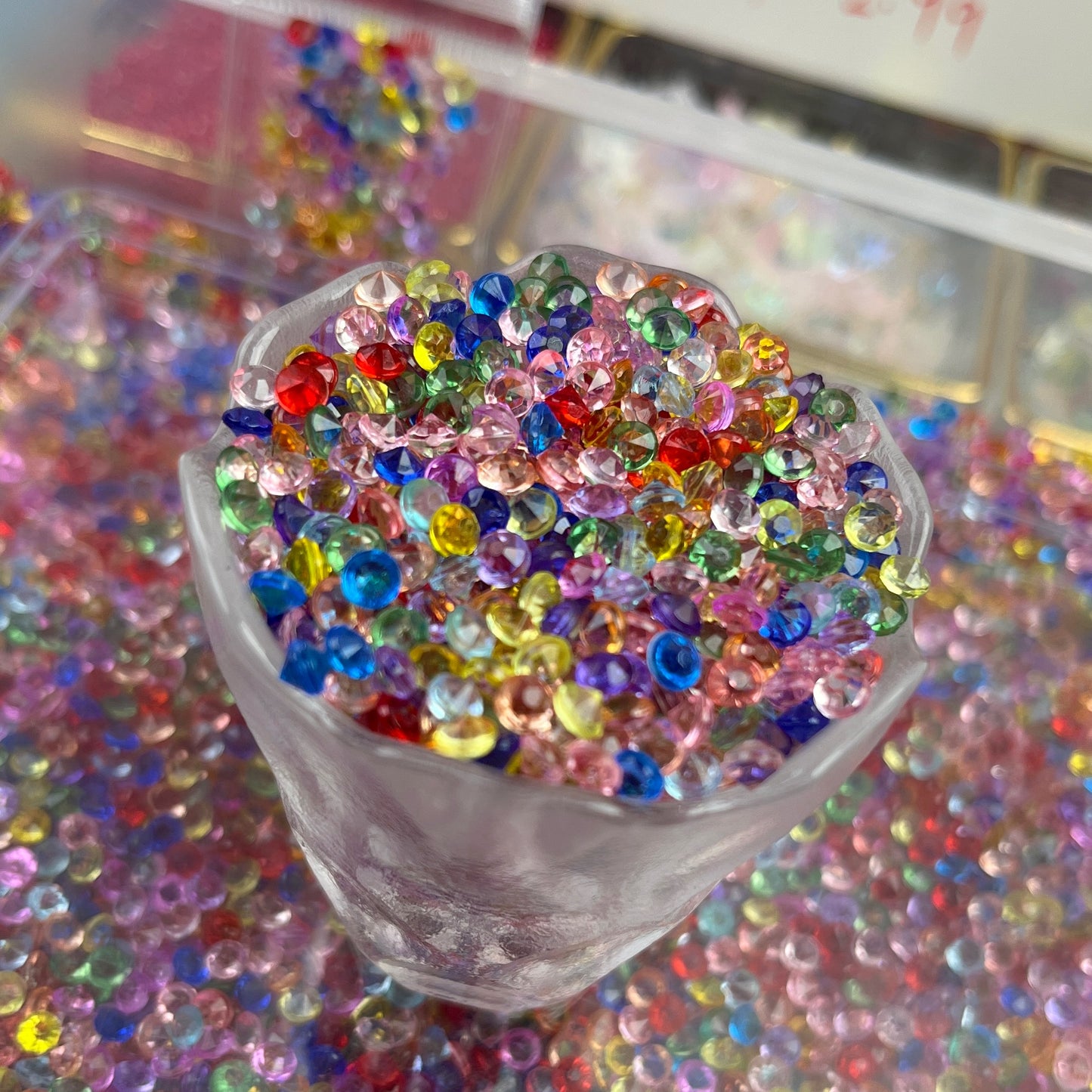 Shining Glass Stone (3mm & 6mm) & Big Shining Diamond & Colorful Glitter & Colored Gravel