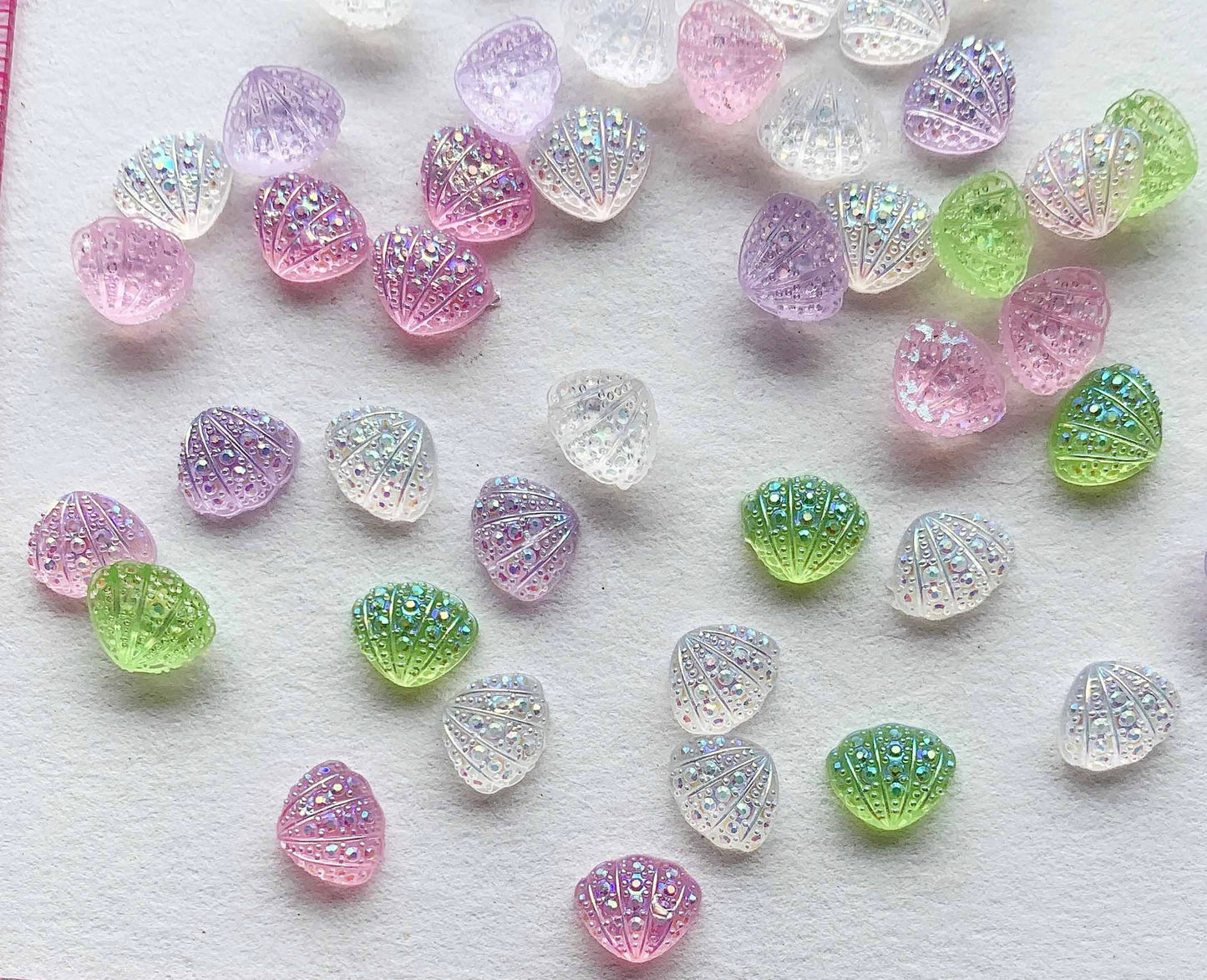 Mini Lollipop-Candy & Aurora Animals Shell resin nail charms